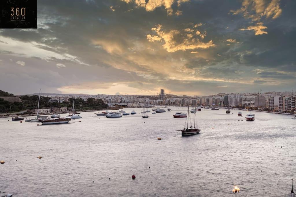 Seafront 4br With Mesmerising Balcony & Views By 360 Estates * Sliema